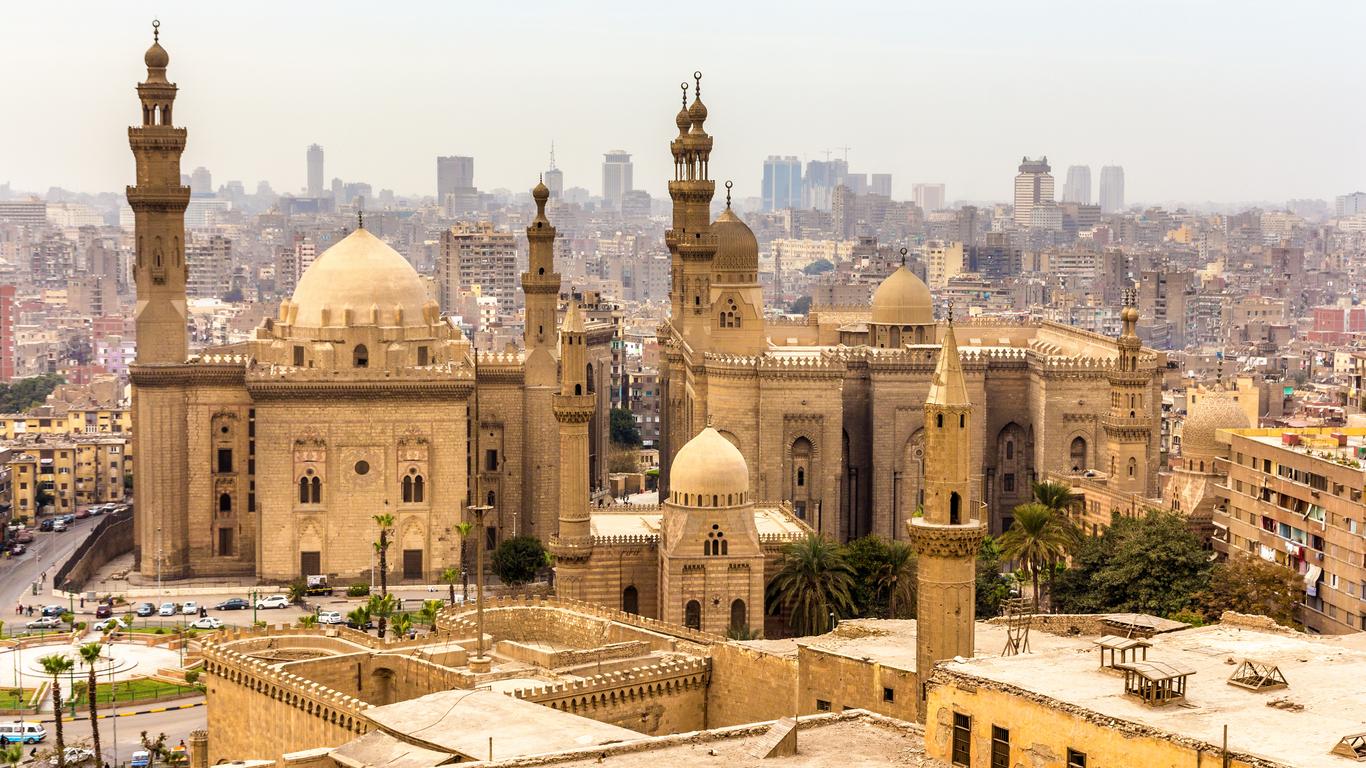 Cheap Flight Tickets from New Delhi to Egypt from ₹ 19,480 - KAYAK